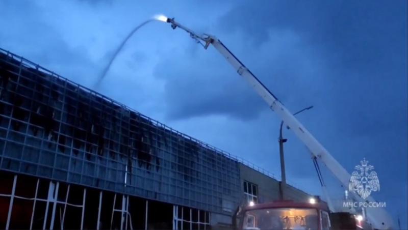 Глава Тольятти рассказал о сложностях тушения пожара на заводе "Феррони"