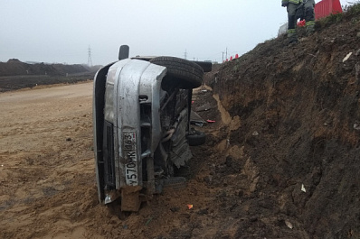 Под Тольятти "двенадцатая" рухнула в котлован