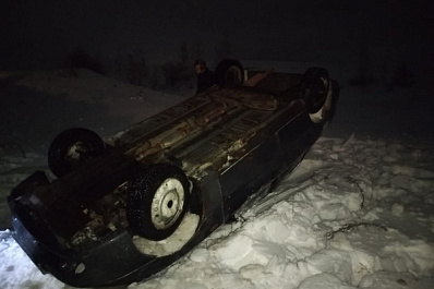 В Самарской области Chevrolet Lanos улетел в кювет и опрокинулся 