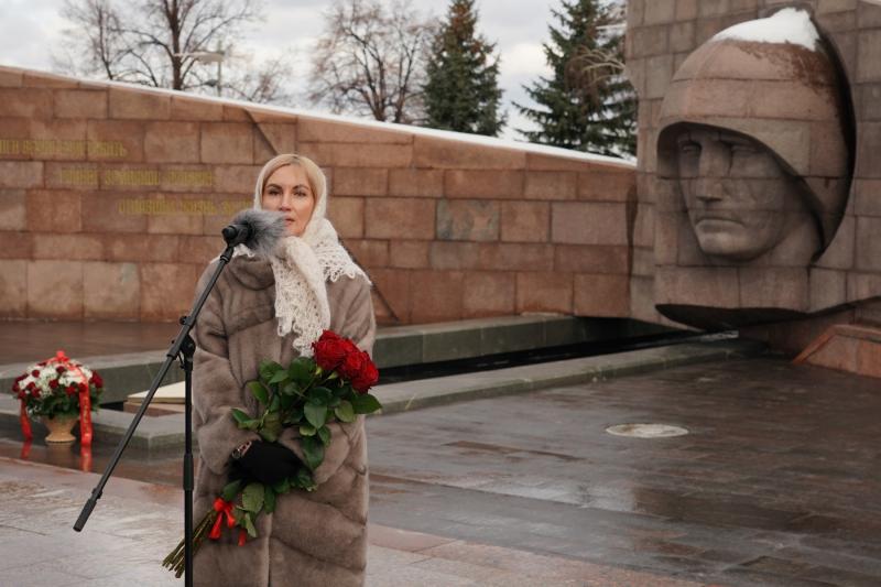 "Я попросила отомстить": Екатерина Колотовкина обратилась к самарцам, пришедшим почтить память погибших в СВО