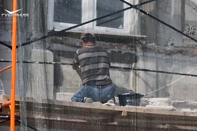 В Самаре капитально ремонтируют фасад исторического здания на улице Венцека