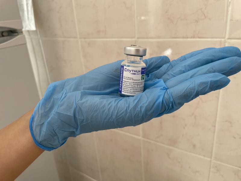 В Армении одобрили российскую вакцину "Спутник Лайт"