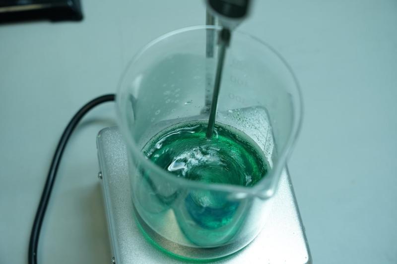 Синтезируют по-новому: самарские студенты создают катализаторы для получения наноматериалов