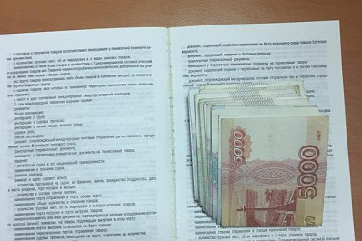 В Самаре гражданин соседней республики попался на попытке подкупить таможенника