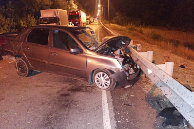 В Самарской области в ДТП с участием полицейского погибло два человека