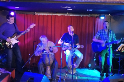 Тольяттинские туристы-кругосветчики провели благотворительную встречу