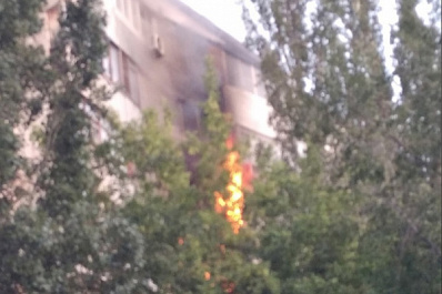 В Тольятти в крупном пожаре на Степана Разина 12 августа пострадал 80-летний мужчина