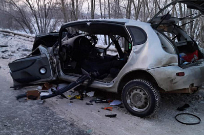 В Самаре водитель "Калины" повредил позвоночник в ДТП с фурой