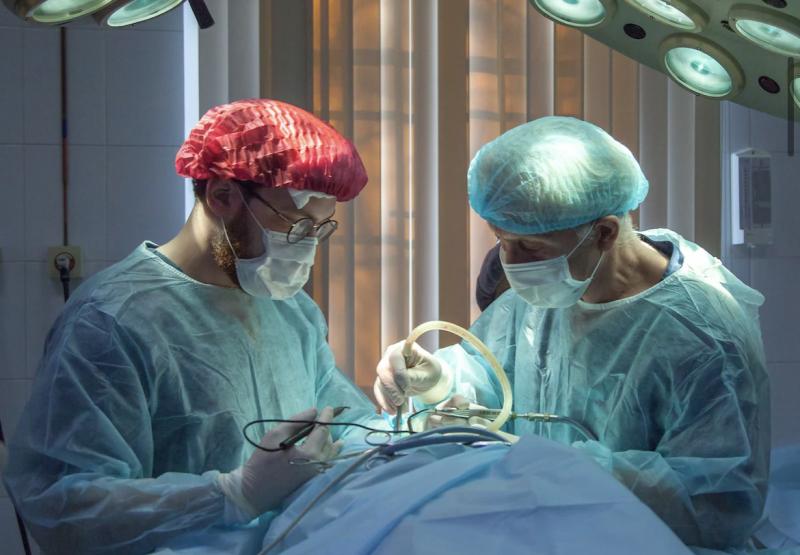 Сибирские хирурги спасли жизнь годовалой девочке с редким пороком сердца