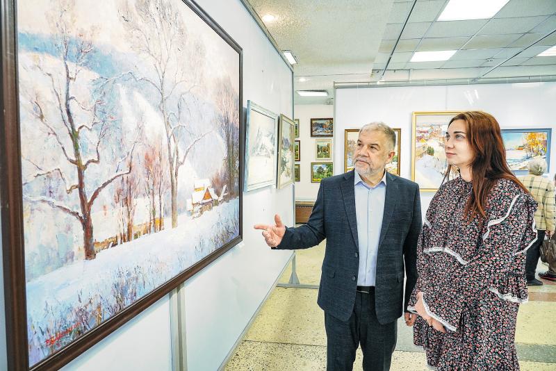  Сто пейзажей к юбилею: в Самаре открыли экспозицию Владимира Башкирова
