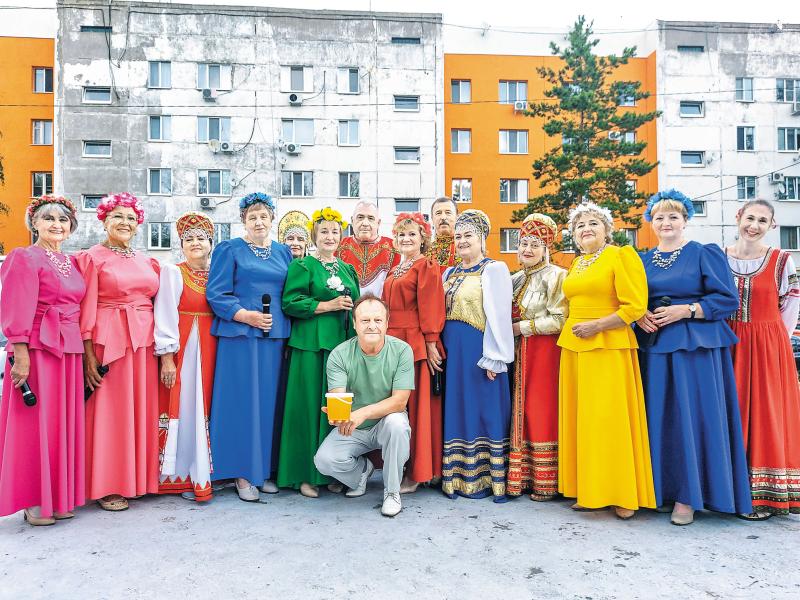 Вкус дружбы: в Отрадном отметили Медовый Спас