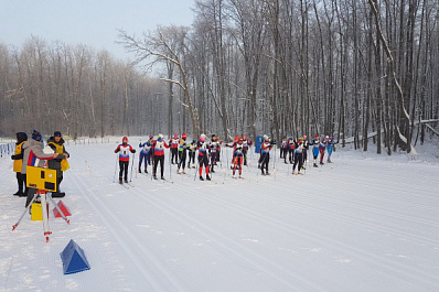 Лыжные соревнования "Гонка памяти" стартовали в Самаре в 48-й раз