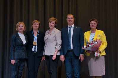 Руководитель самарской школы стал лауреатом конкурса "Директор года-2021"