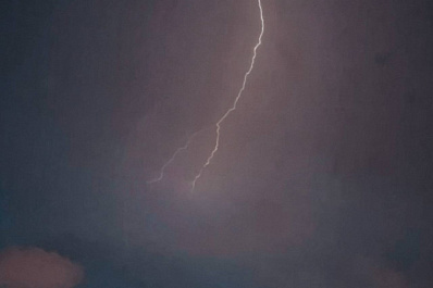 На Самарскую область 10 мая надвигаются гроза и сильный ветер