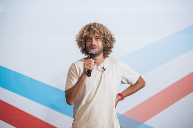 Илья Варламов: "Если вы игнорируете какую-то площадку, то теряете огромный пласт подписчиков"