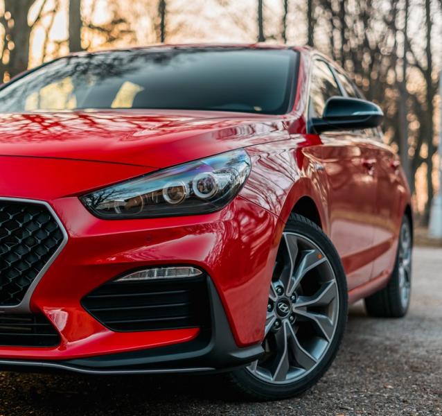 От ВАЗа до "Крузака": эксперты назвали самые продаваемые авто в Самарской области