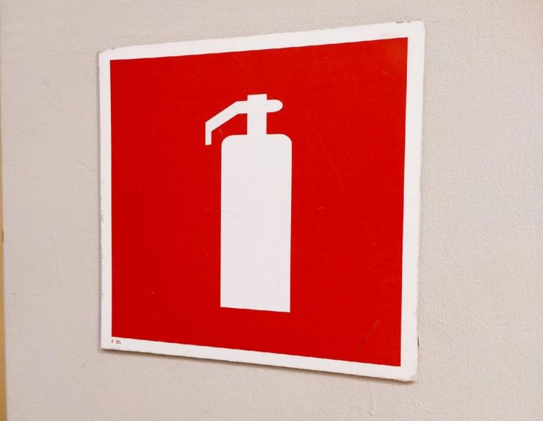 В Самаре возле ТЦ "Кубатура" вспыхнул пожар