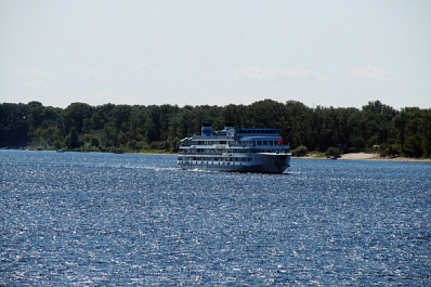 Сегодня в Самаре открывается речная грузопассажирская переправа