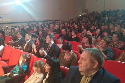 В Камышле в рамках фестиваля «Душа баяна» зазвучали уникальные инструменты местных мастеров