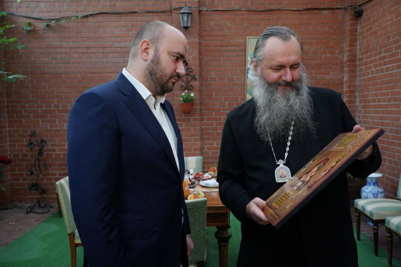 Губернатор Федорищев встретился с новым митрополитом Феодосием