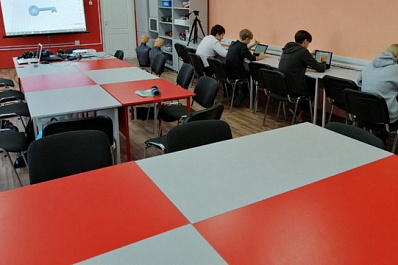 Школьники Кошкинского района осваивают робототехнику