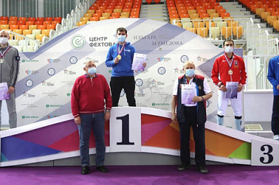 Самарский шпажист выиграл чемпионат России