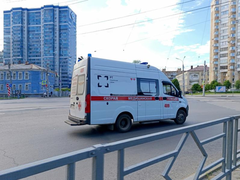 Парень напал на фельдшера скорой помощи