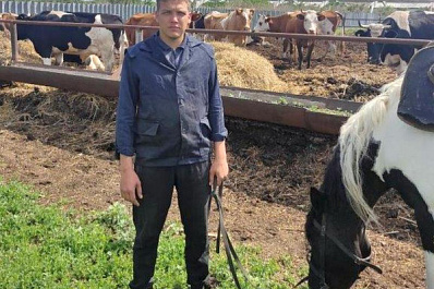 Благодаря гранту фермер из Обшаровки приобрел коров и трактор 