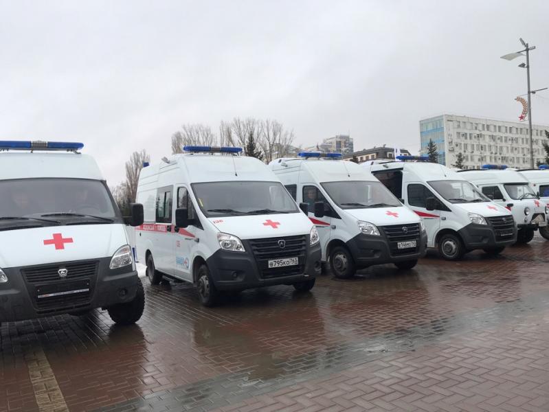 Больницы Самарской области получили 38 новых автомобилей скорой помощи