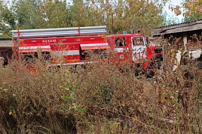 В селе Богатое Самарской области вспыхнул гараж