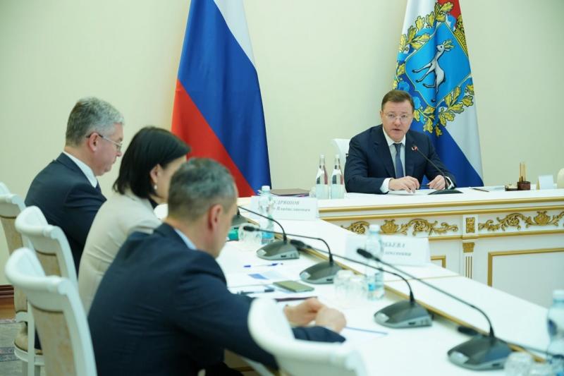 Обеспечить правопорядок в майские праздники: Дмитрий Азаров провел заседание антитеррористической комиссии