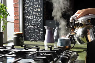 Техобслуживание газовой плиты и водонагревателя: за что платят потребители и как часто проходят проверки