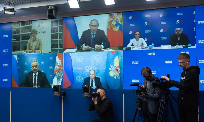 Лидеры предвыборного списка "Единой России" возглавят специально созданные партийные комиссии