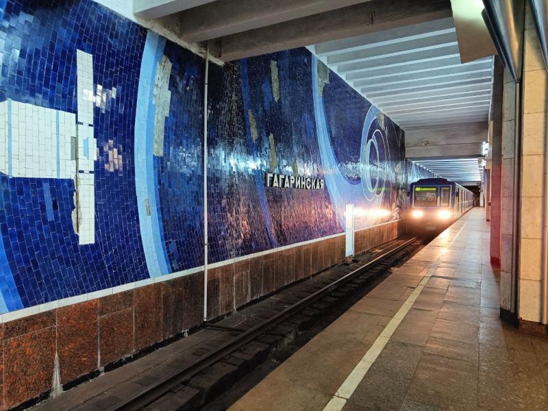 На станции "Гагаринская" самарской подземки отремонтируют эскалаторы