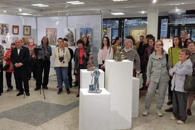 От Ахиллеса до Буратино: в Самаре проходит выставка скульптора Степана Карсляна