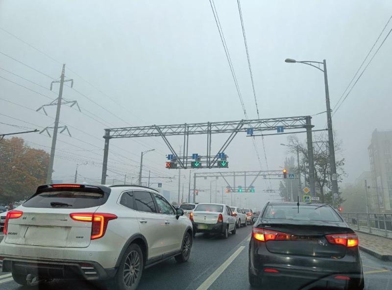 2 апреля на въезде в Самару Московское шоссе сковала пробка