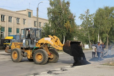 В Чапаевске идет реконструкция оживленных городских дорог