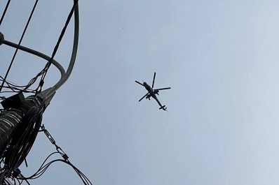 В небе над Самарой заметили военные вертолеты