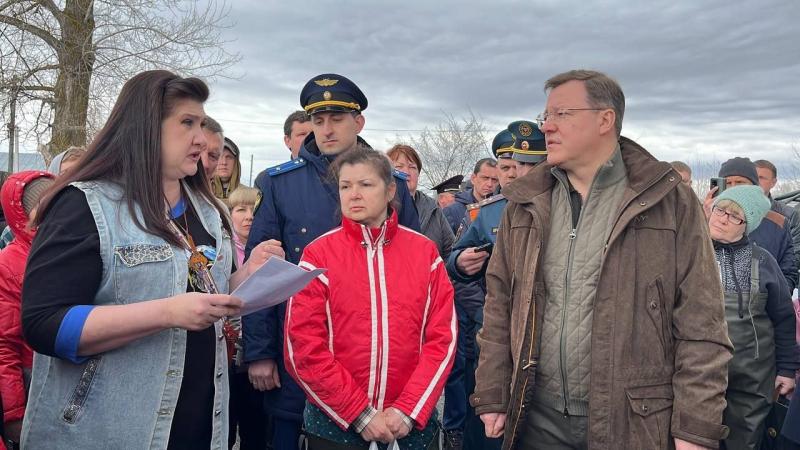 "Людям продолжим помогать": Дмитрий Азаров рассказал о борьбе с паводком в регионе и помощи пострадавшим