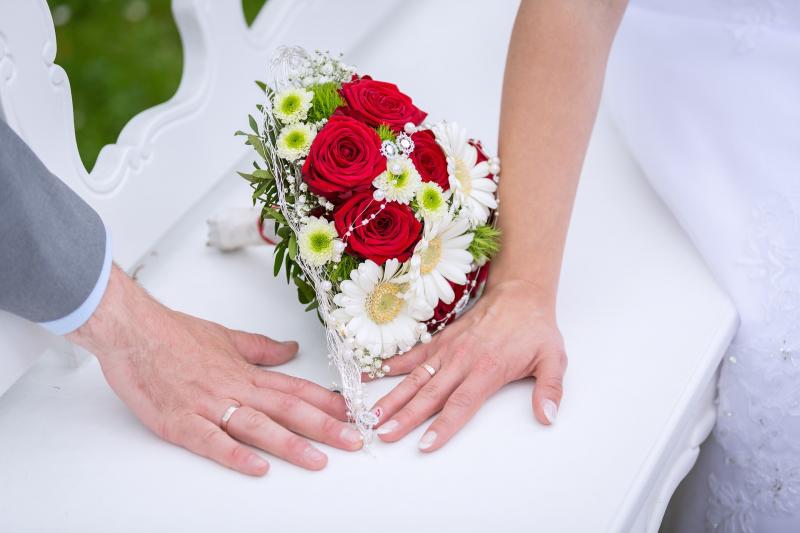В Самарской области в 2021 году заключили брак 19,5 тыс. пар
