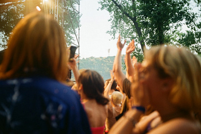 Самара отпразднует День молодёжи: полная программа на 26 июня в Струковском саду