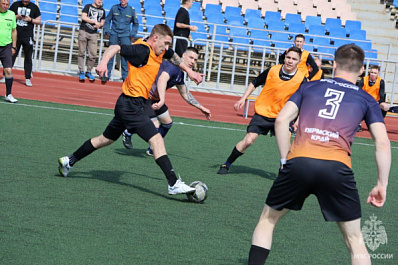 В Сызрани стартовали соревнования по мини-футболу