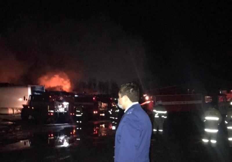 Прокуратура начала проверку после крупного пожара с пострадавшим в Кинеле
