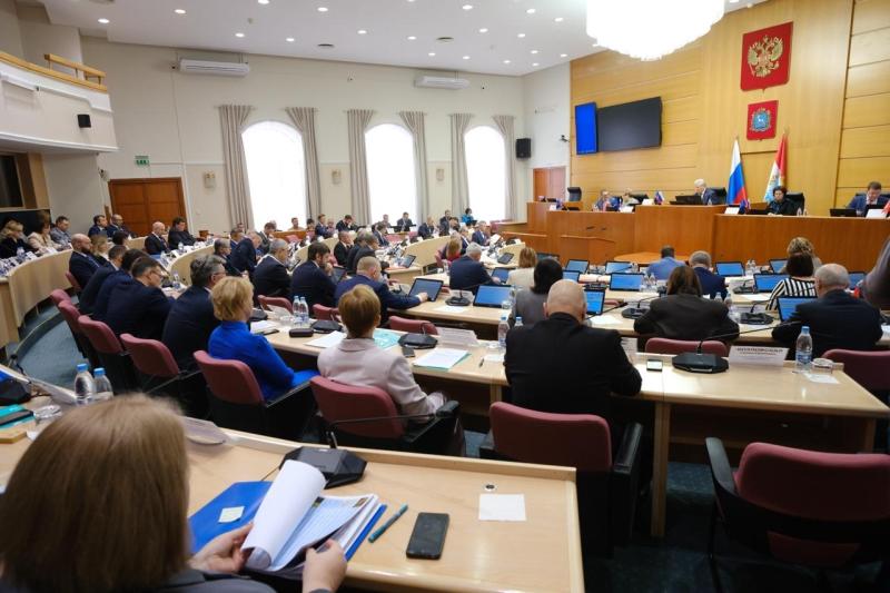 Около 65 % средств бюджета Самарской области в 2026 году потратят на социальную сферу