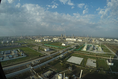 Судам разрешили останавливать опасные для экологии заводы