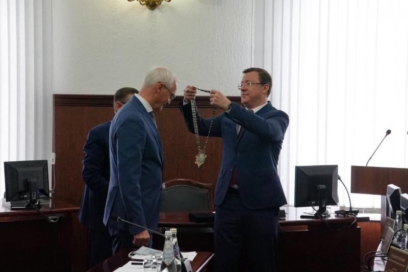 "Чувствует пульс города": Дмитрий Азаров поздравил Николая Ренца со вступлением в должность главы Тольятти