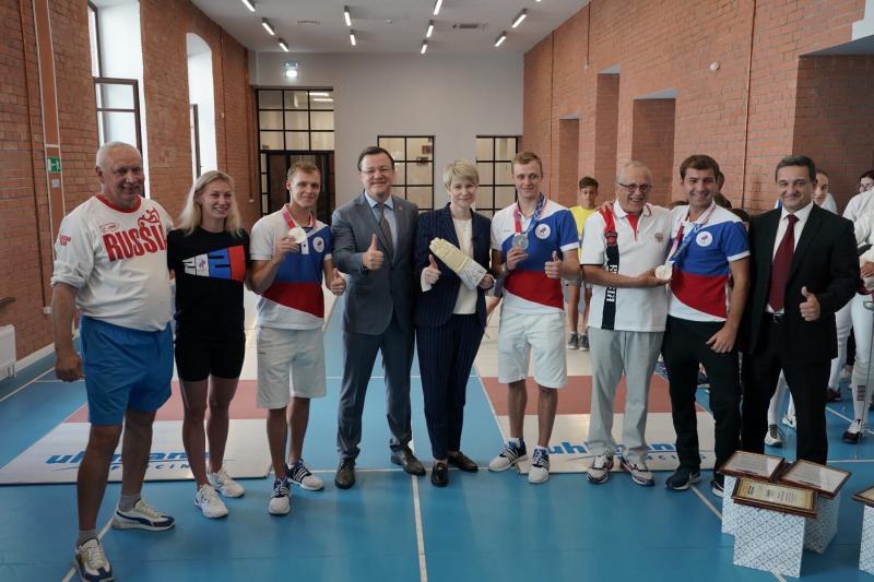 Дмитрий Азаров и Елена Шмелева встретились с призёрами Олимпийских игр - 2020