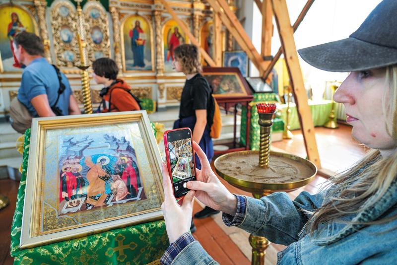 Церковь, мозаика и спиртзавод: для самарцев провели выездную пешеходную экскурсию