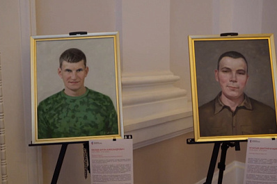 Выставку портретов погибших участников СВО открыли в Жигулевске