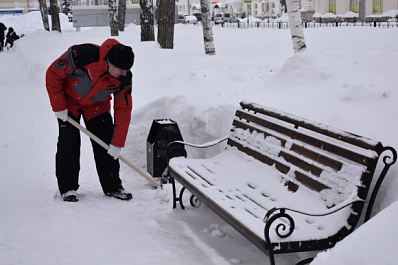 "Возможности людей и техники небезграничны": глава Жигулевска - об уборке снега в городе